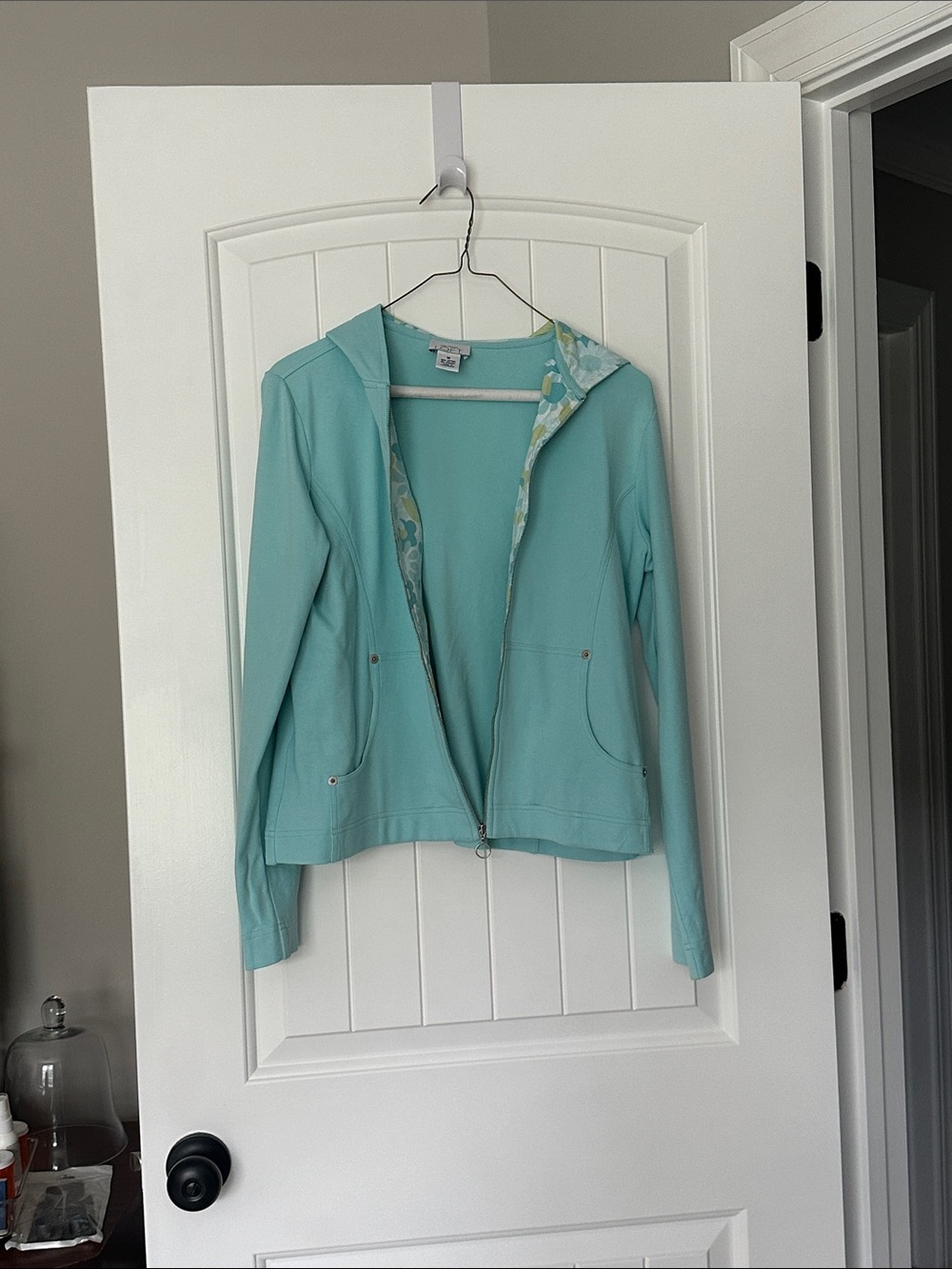 Women’s Lightweight Aqua Zip-Up Hoodie Jacket